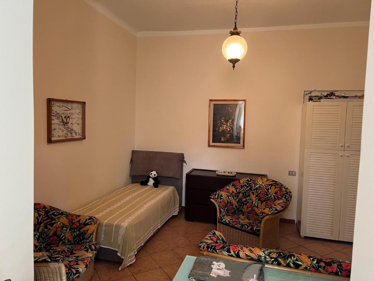 B&B I Tre Gatti 佩萨罗 外观 照片